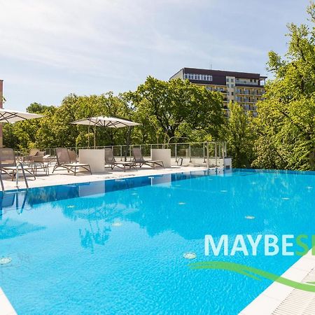 Maybesea Nadmorskie Tarasy A415 Kolobrzeg Ngoại thất bức ảnh